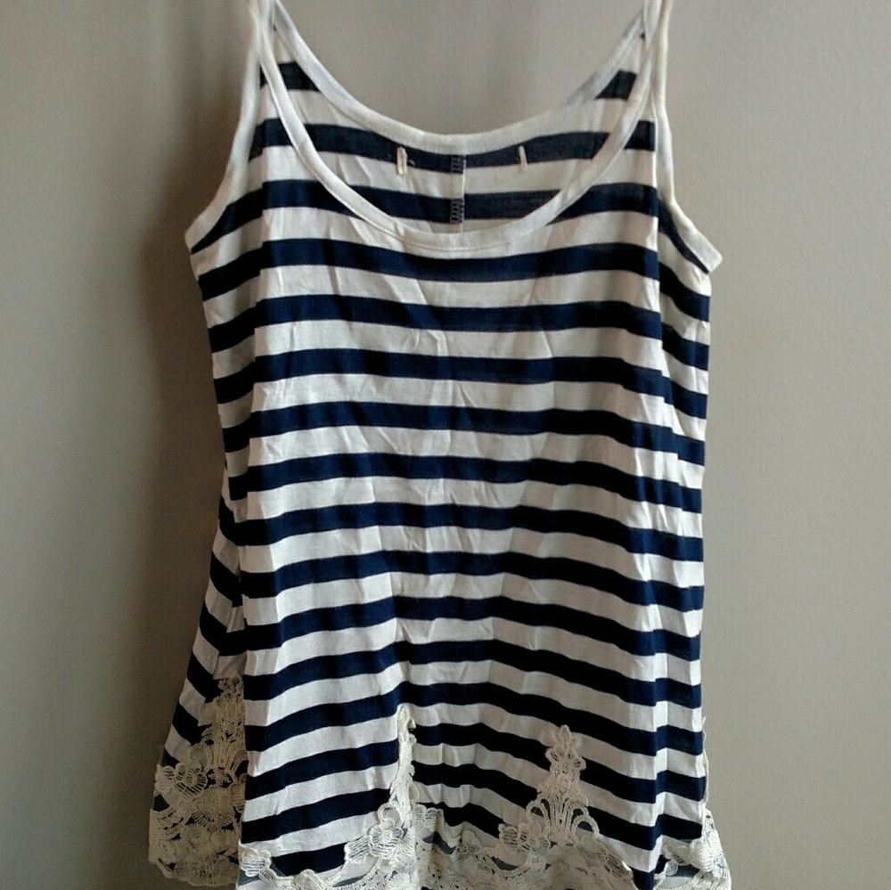 Navy and white lightly worn tank